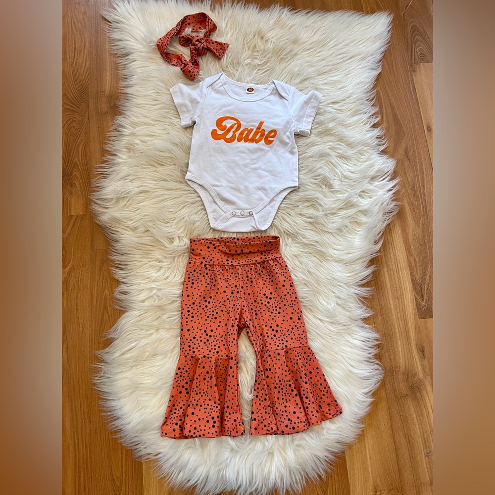 Baby Onesie Outfit Headband and Pants NEW
